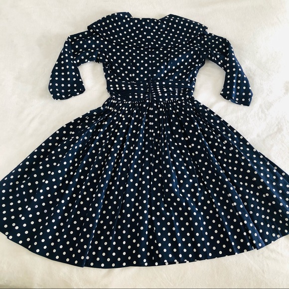 VINTAGE/ 1950s belted polka dot swing dress - Picture 4 of 15
